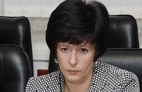 Лутковская просит власти РФ объяснить причины запрета Джемилеву въезда в Крым