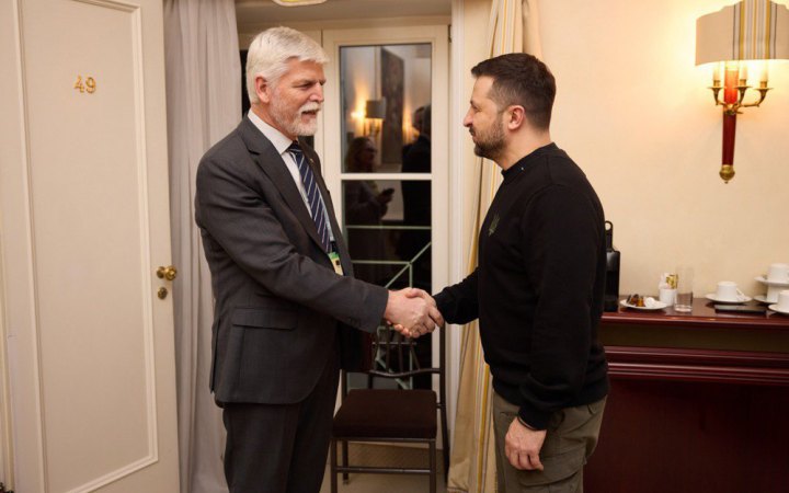 ЗМІ: Зеленський у неділю відвідає Чехію