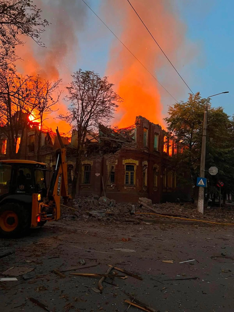 Слов'янськ після авіаудару
