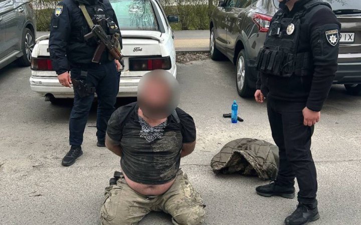 У Бучі чоловік влаштував стрілянину, його затримали