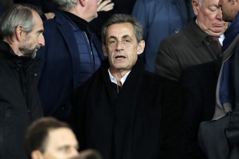 Прокуратура Франции просит для экс-президента Саркози 4 года заключения