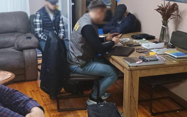 НАБУ: викрито прокурора ОГП та адвоката на підбурюванні до хабаря розміром $3,5 млн (доповнено)