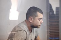 Поліція обіцяє доставити до суду обвинуваченого у справі Кирила Тлявова, який захворів на ковід