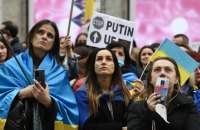 ​Під час війни українці стали більше цікавитися політикою, - опитування