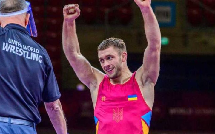Українець Михайлов став чемпіоном Європи з боротьби