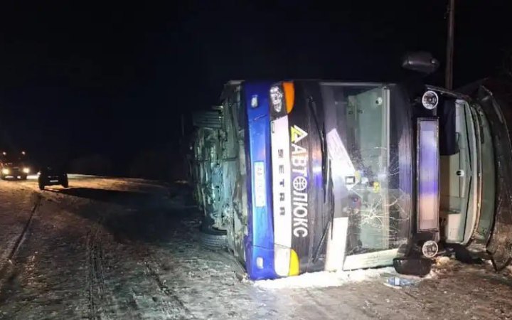 У Польщі український автобус потрапив у ДТП, 20 людей постраждали