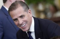 Син Джо Байдена викликав синів Трампа на бій в октагоні