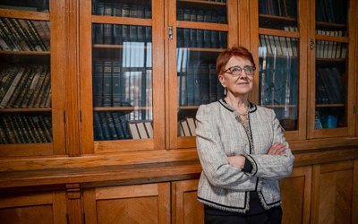 Тамара Гундорова: «Усі хочуть писати, і колись з цього виросте справжня література — а поки ми задовольняємо потребу в терапії» 