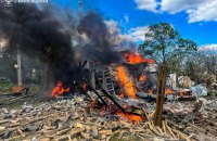 Російська авіація скинула КАБ на житловий будинок у Куп'янську