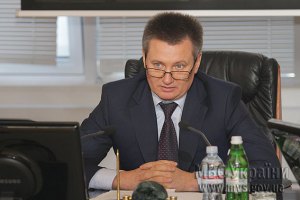 Заступник Авакова Сакал подав у відставку