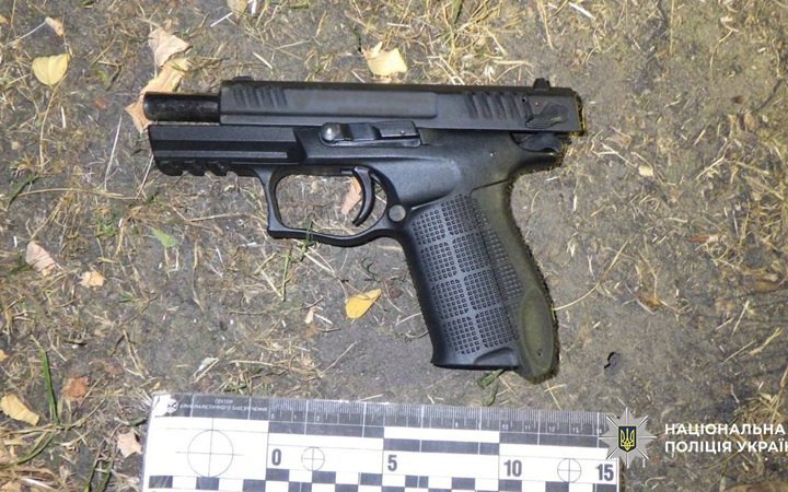 ​Поліція затримала киянина, який здійснив шість пострілів із пістолета на радощах від перемоги Усика