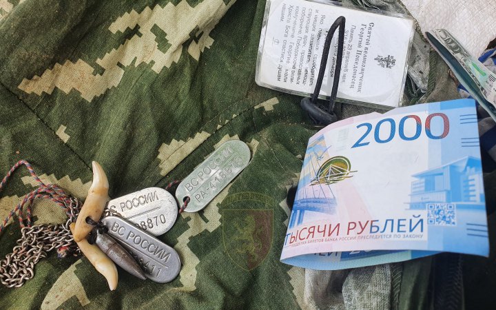 Оккупанты так хотят сбежать с войны в Украине, что готовы забивать себе в тело осколки, – СБУ