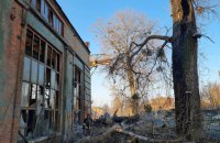 Росіяни обстріляли депо "Укрзалізниці" на сході країни