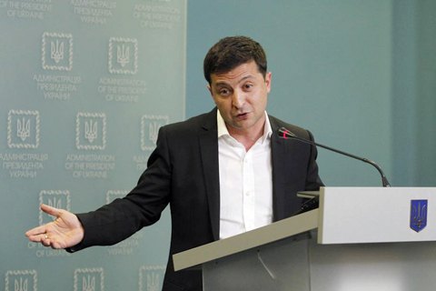 Зеленский заявил, что чувствует вину за депутатов "Слуги народа", которые "зашкварились"