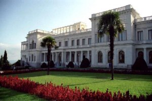 На реконструкцию Ливадийского дворца выделили еще 50 млн грн