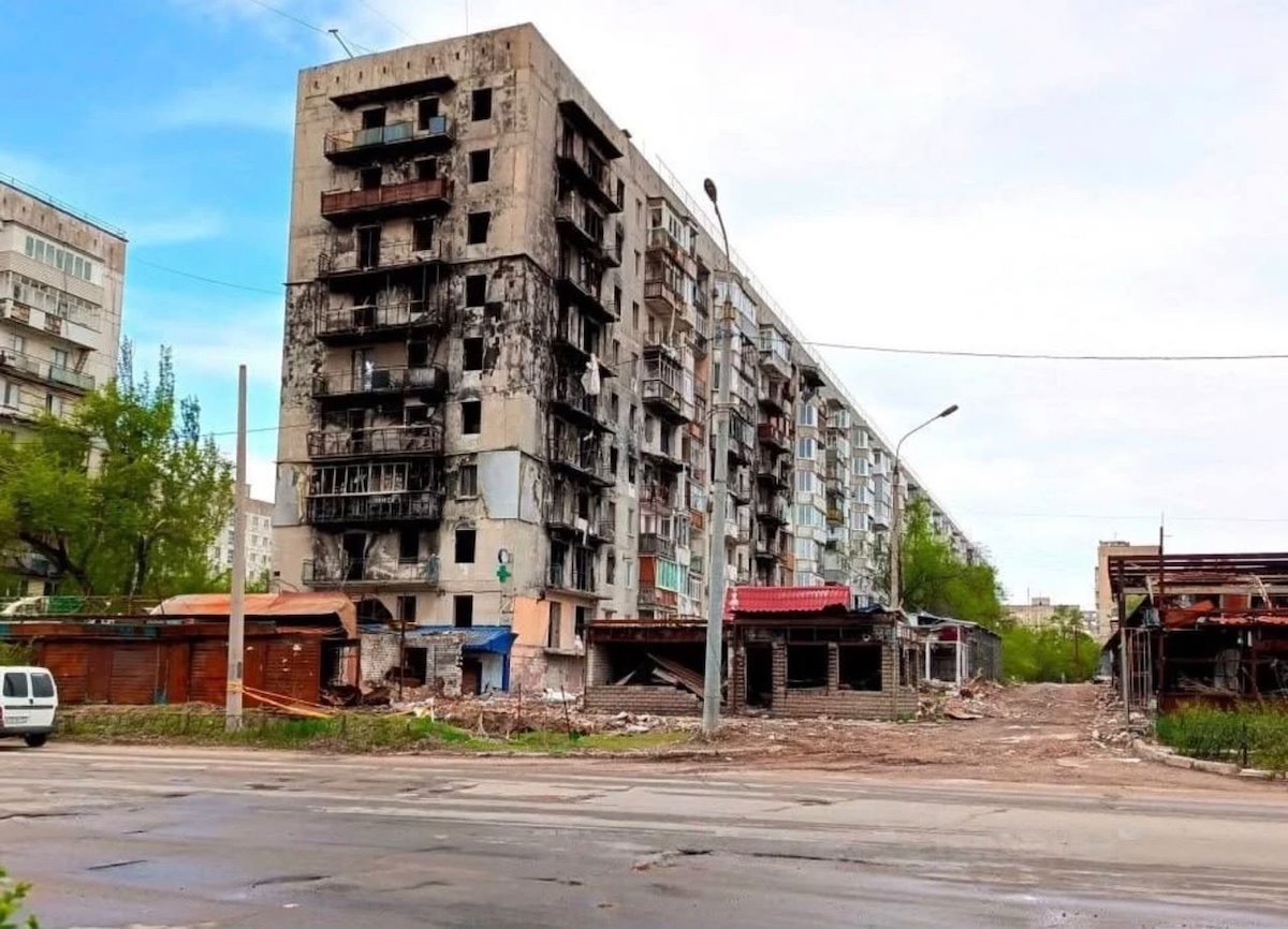 Місто після обстрілів