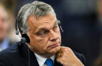 Зеленський провів телефонну розмову з Орбаном