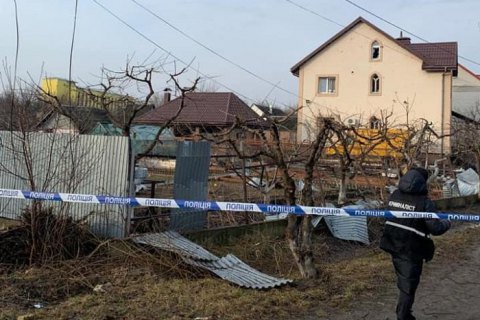 В Боярке в результате взрыва поврежден трансформатор, четыре машины, окна и заборы пяти домов (обновлено)