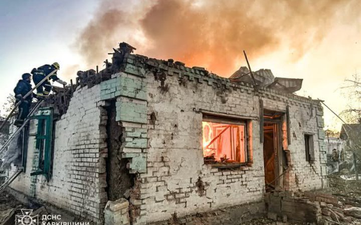 Ворог ввечері вдарив по житловому сектору міста Лозова на Харківщині, є постраждалі (оновлено)