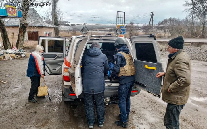 Рятувальники евакуювали ще чотирьох цивільних з Куп'янщини