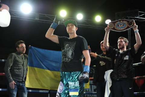 Шелестюк выиграл 15-й поединок на профессиональном ринге