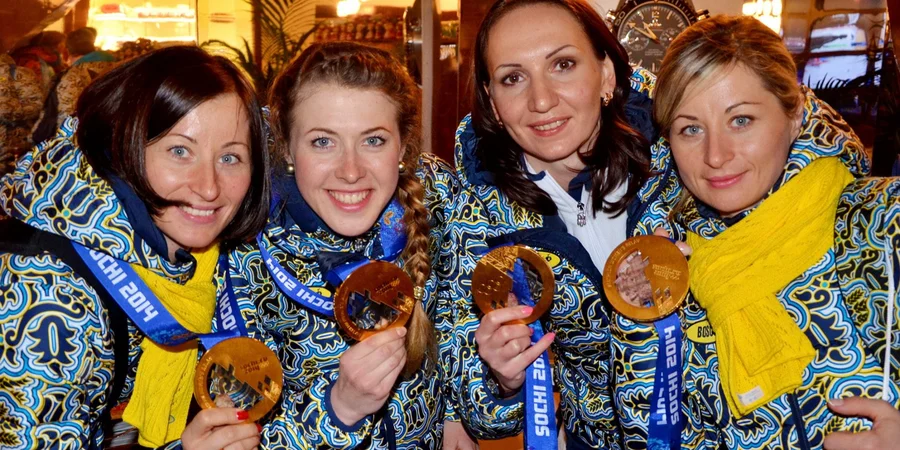 Жіноча збірна України з біатлону із золотими медалями Олімпійських ігор-2014.