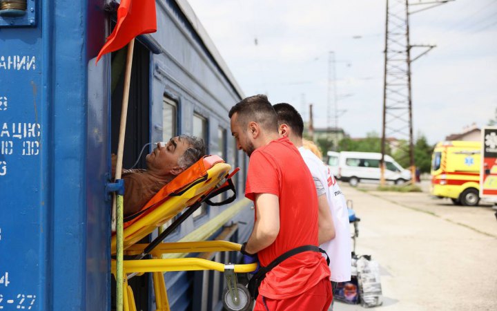 Укрзалізниця призначила евакуаційний потяг на 12 червня