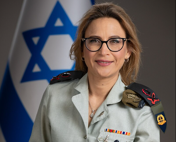 Генерал-майорка Іфат Томер-Єрушалмі 