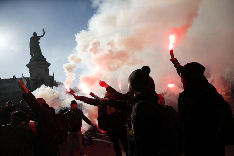 Протести у Франції через пенсійну реформу
