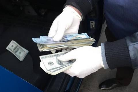 У Черкасах затримали депутата облради через хабар у розмірі $140 тис.