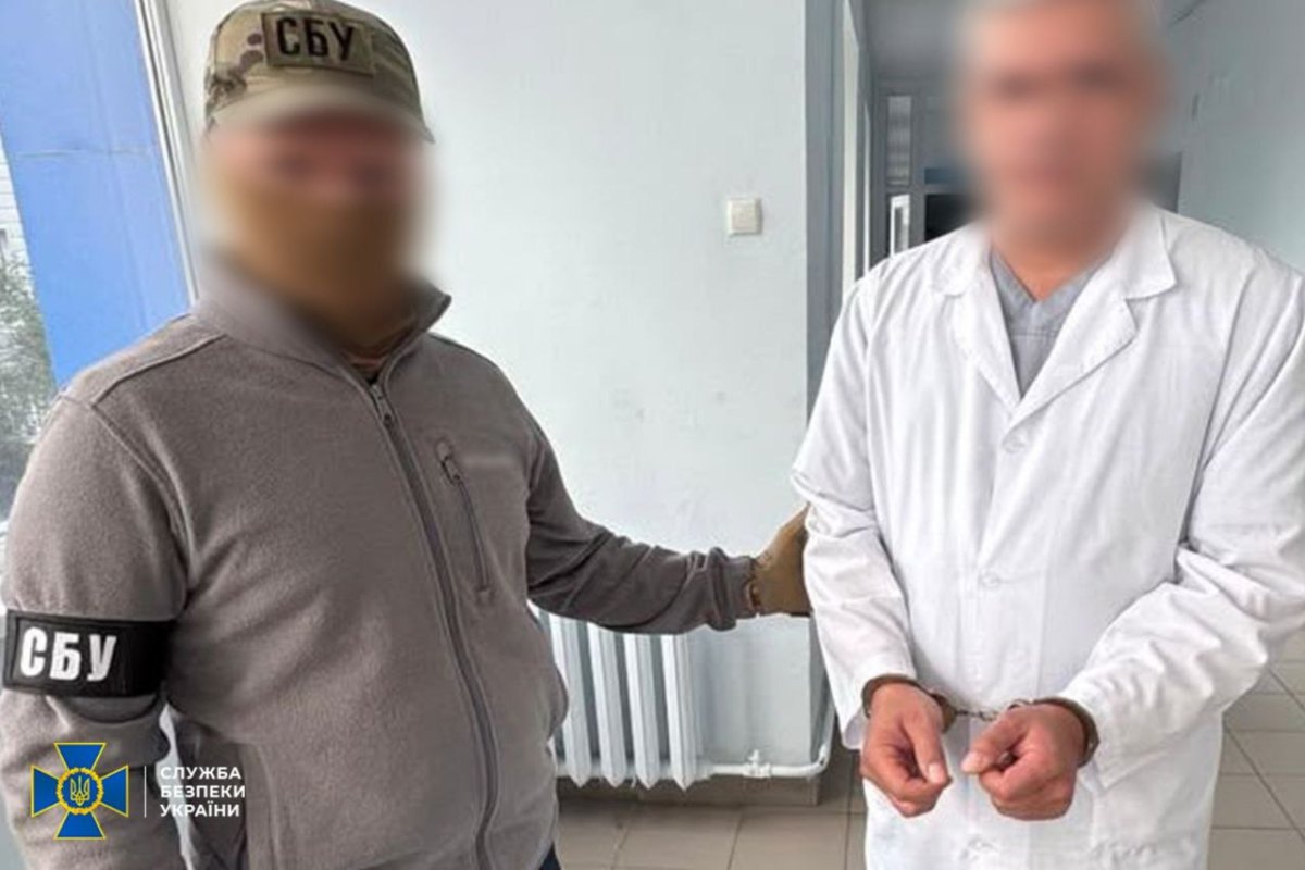 У Запоріжжі викрили лікаря-травматолога