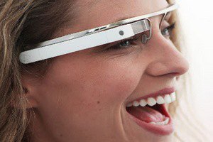 Google предлагает очки дополненной реальности