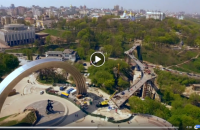 Кличко опублікував відео нового пішохідного мосту над Володимирським узвозом