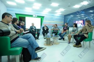 Организатор встречи Азарова с блогерами недовольна реакцией журналистов