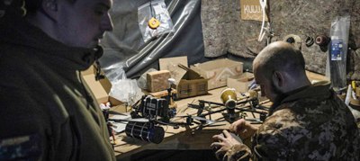 “Доводиться вкладати свої кошти”. Про які проблеми з дронами від держави говорять військові. Але і до виробників також є питання 