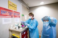 Польша открывает ковидный госпиталь на стадионе в Варшаве