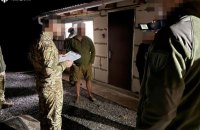 Судитимуть офіцера, якого обвинувачують у погрозі розстрілом та побитті військових на Сумщині