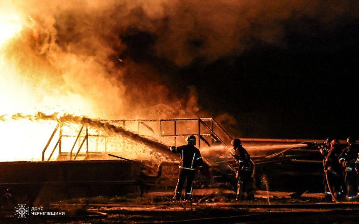 Головне за ніч та ранок вівторка, 14 жовтня: атака на вантажівки ООН, 190 боєзіткнень, наслідки удару по лікарні в Харкові