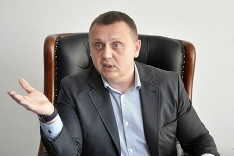 Подозреваемый в мошенничестве член ВСЮ Гречковский внес 3,85 млн гривен залога 