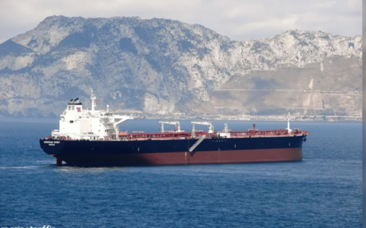 Bloomberg: Ціни на нафту можуть зрости до $100 через загострення конфлікту на Близькому Сході