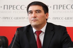 Темиргалиева уволили с должности вице-премьера Крыма