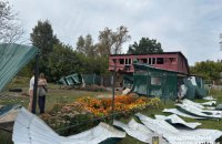 Росіяни вдарили дронами по громаді на Чернігівщині, поранені люди