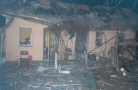 Росіяни ушкодили на Дніпропетровщині ліцей, будинки, авто і газогони