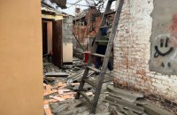 Російські окупанти вдарили по гімназії Нікопольщини