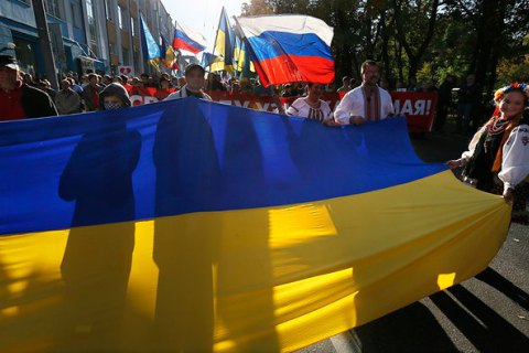 Половина россиян считает Украину враждебным государством