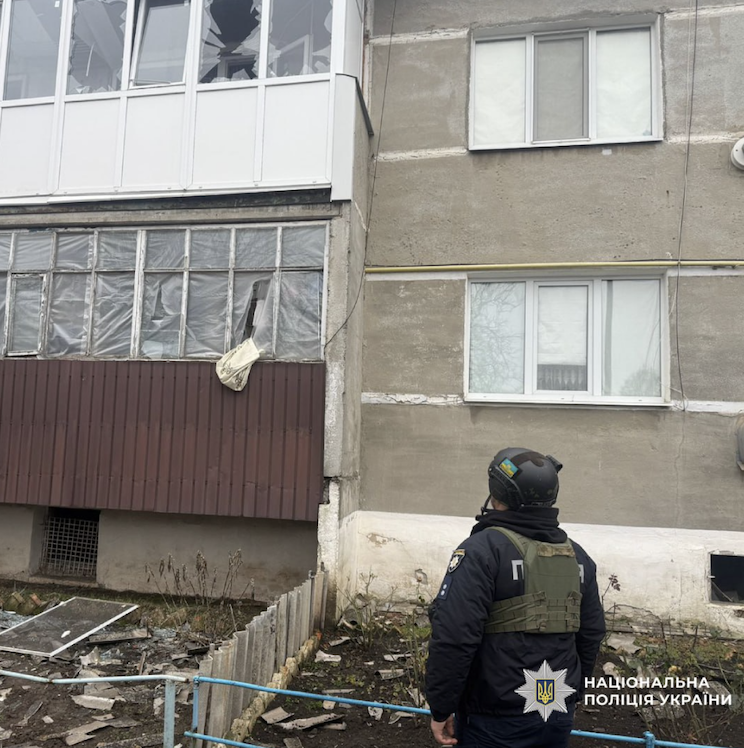 Ворог вдарив по будинку 