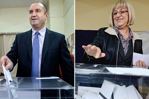 Генерал Радев и юрист Цачева вышли во второй тур президентских выборов в Болгарии
