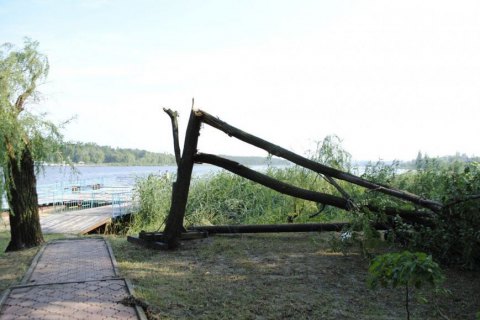Жертвами ураганов в Польше стали шесть человек