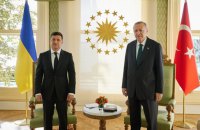 Зеленський ​обговорив із Ердоганом евакуацію з Маріуполя та можливі гарантії безпеки з боку Туреччини 