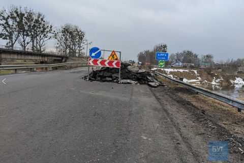 На Волині під час ремонту обвалився міст, постраждало п’ятеро людей